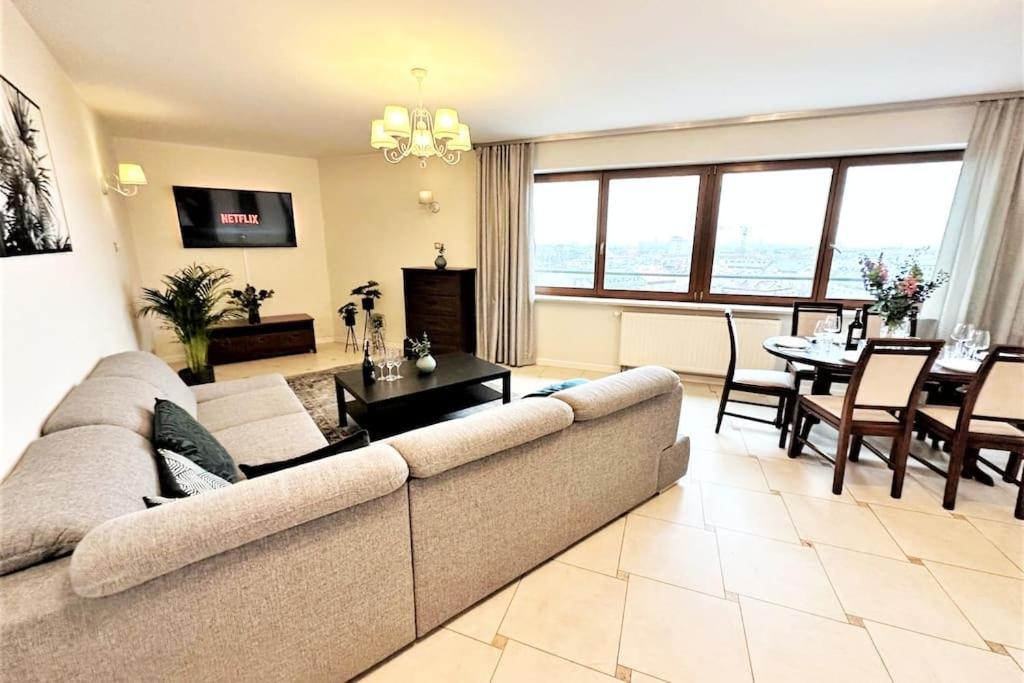 Exclusive Penthouse Near Citycenter 120M2 +Netflix Krakau Exterior foto