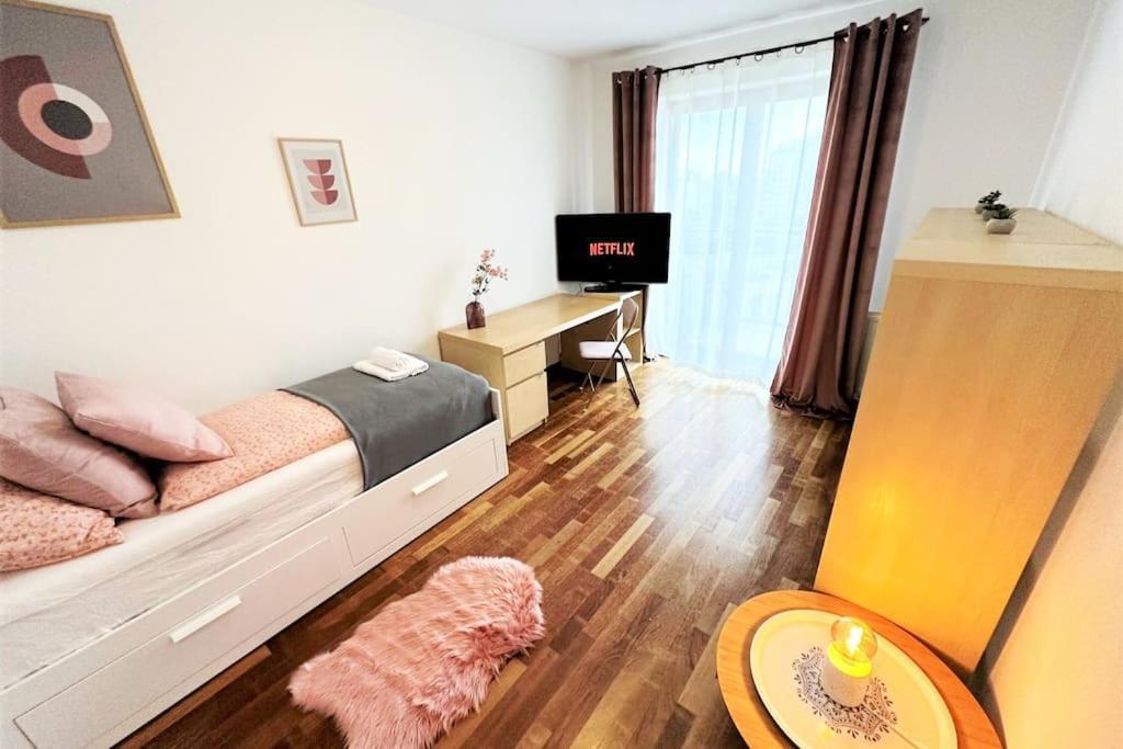 Exclusive Penthouse Near Citycenter 120M2 +Netflix Krakau Exterior foto